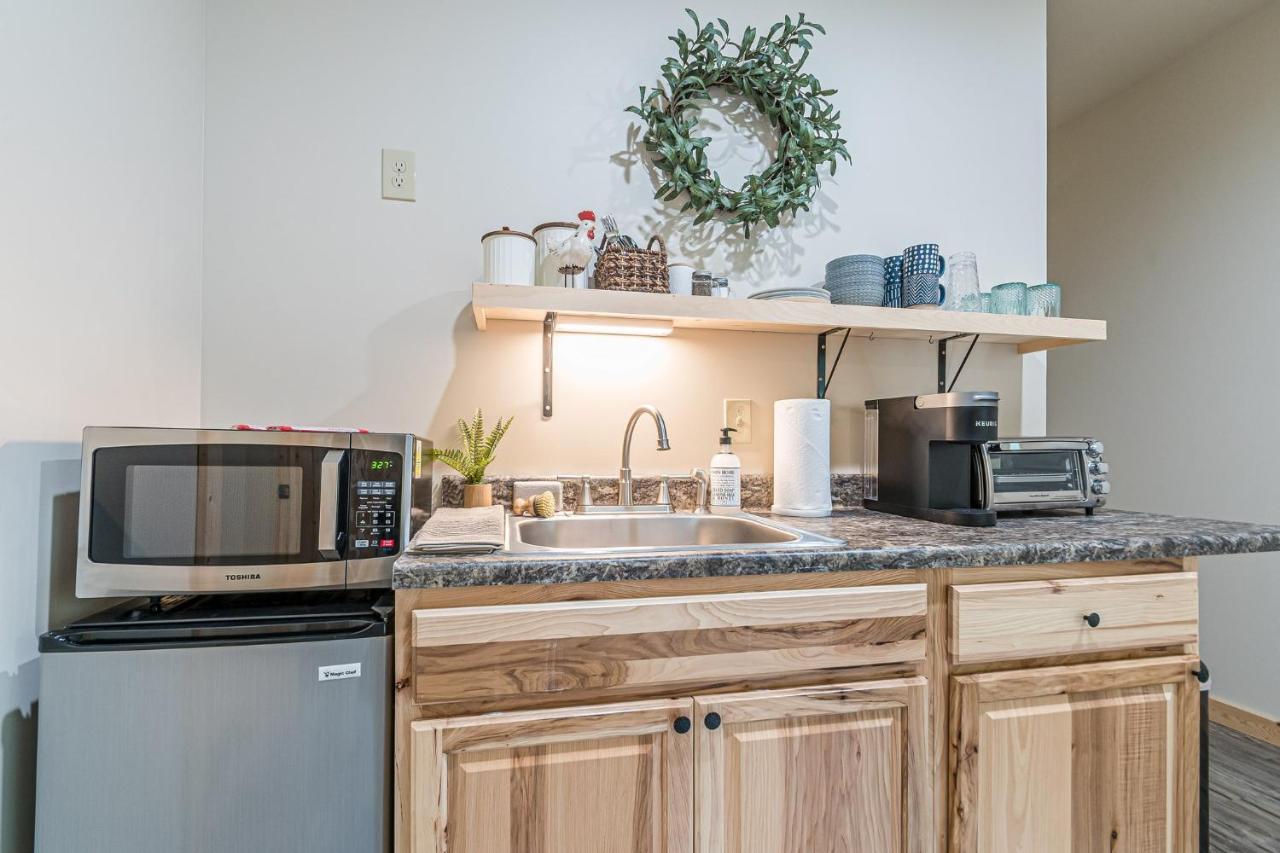 Rustic Roost-5 Acres, Fenced, Fire Pit, Rv Option & Mtn View Villa Dahlonega Ngoại thất bức ảnh