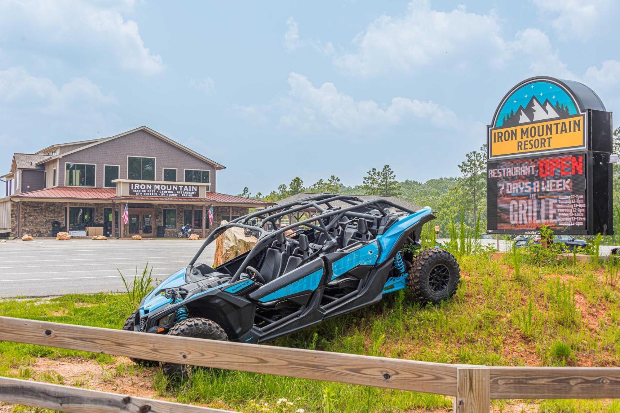 Rustic Roost-5 Acres, Fenced, Fire Pit, Rv Option & Mtn View Villa Dahlonega Ngoại thất bức ảnh